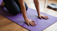 How to Choose Yoga Mats For Heated Practice